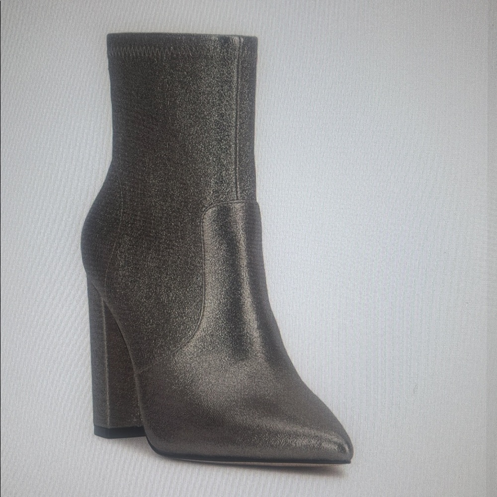 NWOB Women’s Jessica Simpson Narelle Bootie.  Sizes  9.5 and 7, Color Pewter - Picture 4 of 4